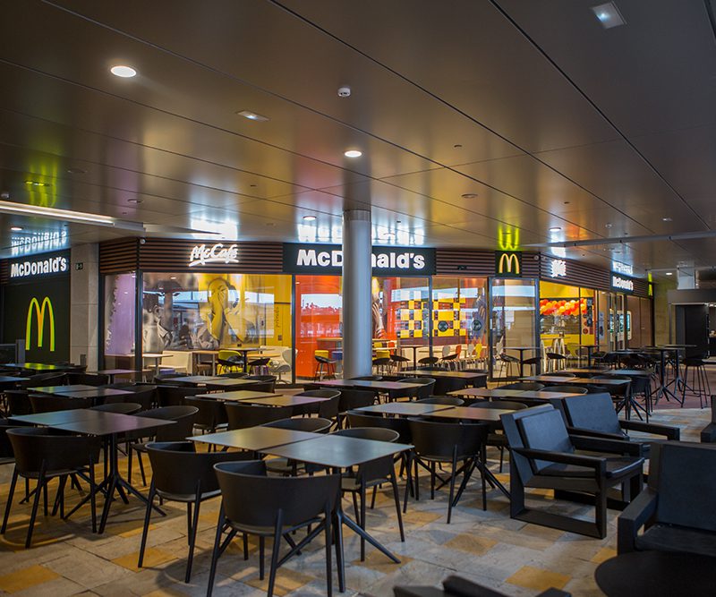 ciervo Mirilla compañero McDonald's | Restaurante | Alisios CC Gran Canaria - Vive Alisios